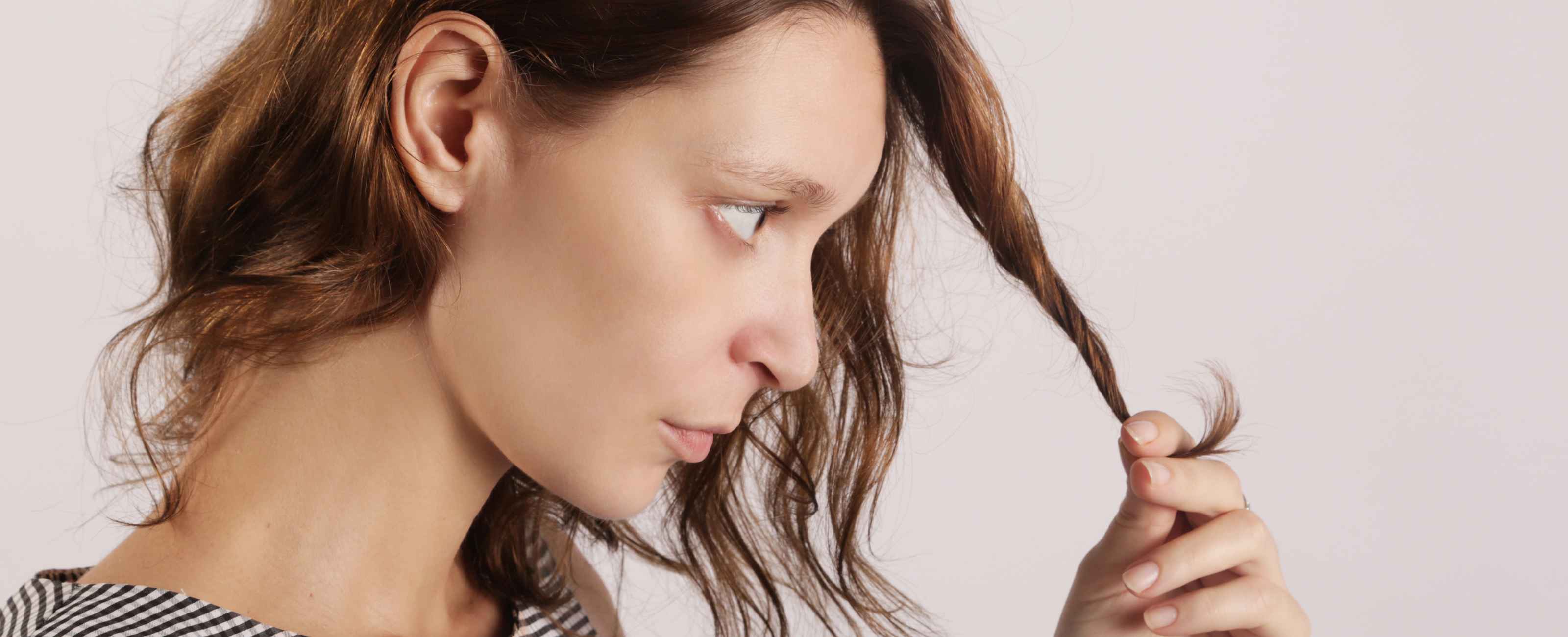 Les fourches ne sont pas une fatalité. Adoptez de bons gestes au quotidien pour les prévenir !