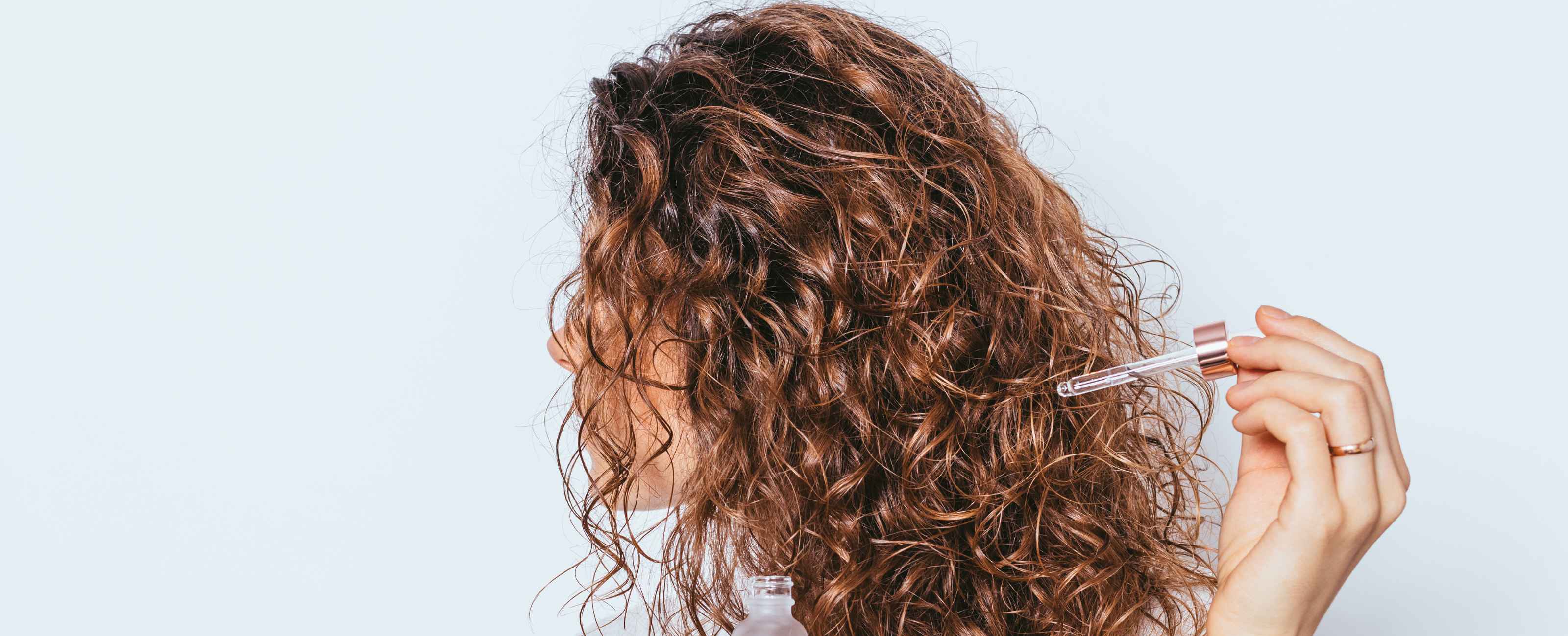 Boostez la pousse de vos cheveux grâce aux gummies Délicure !