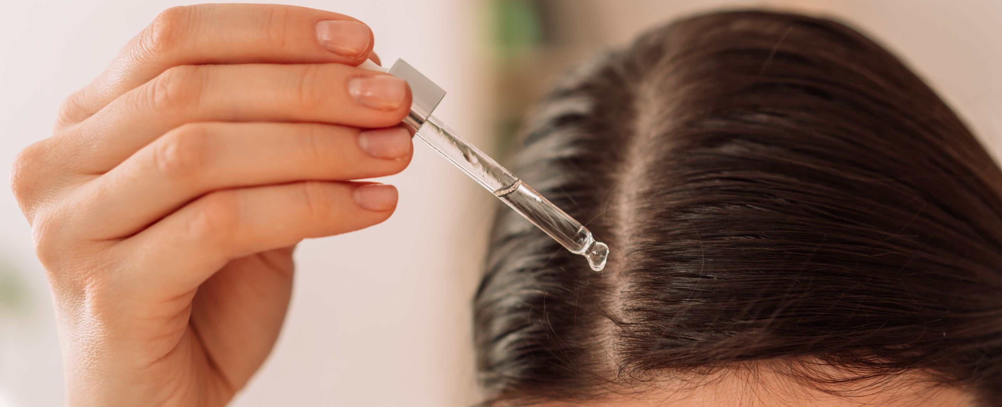 Remèdes naturels pour ralentir la chute de cheveux