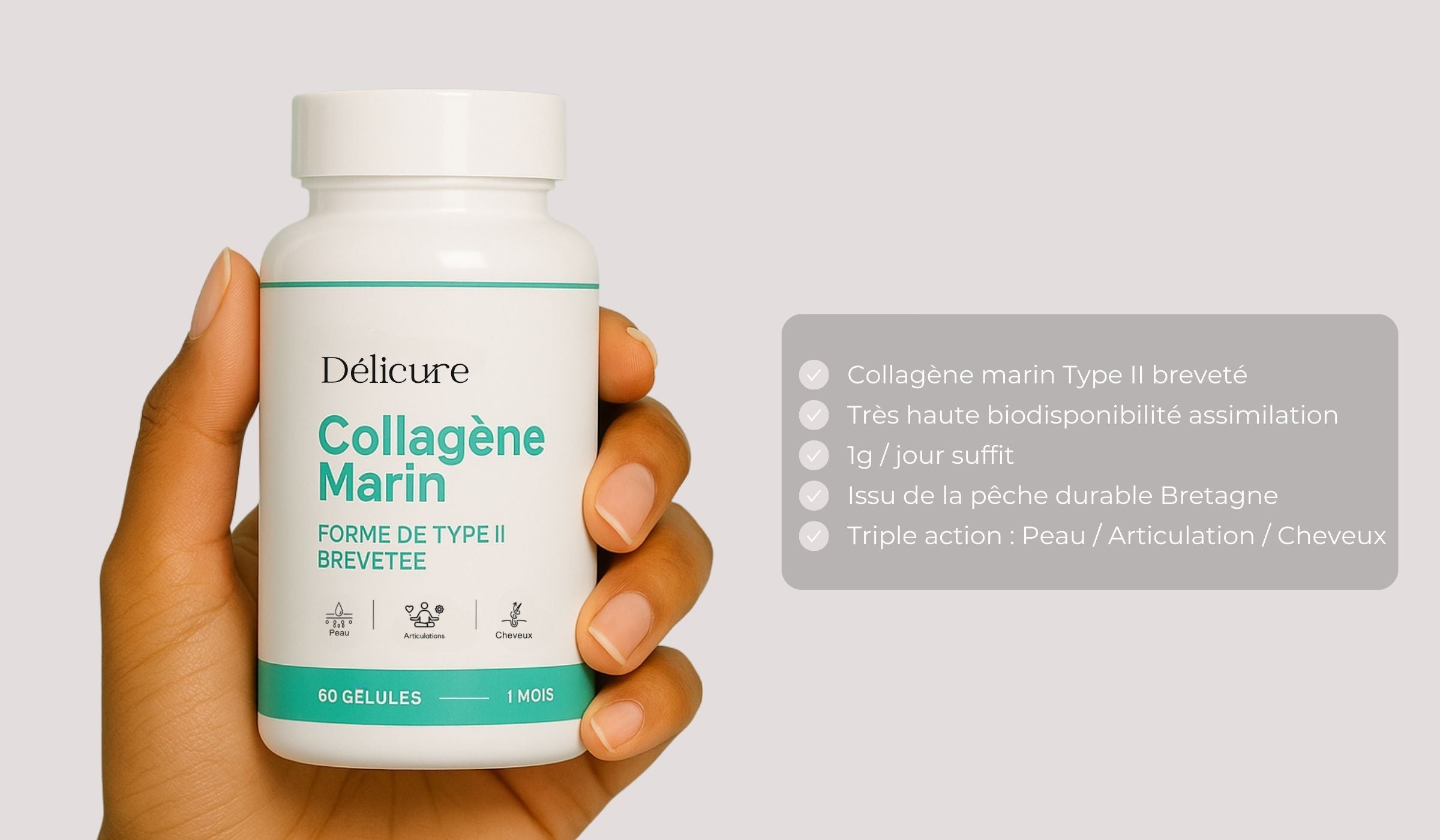 Main de femme présentant le flacon de gélules de Collagène Marin Cartidyss® Délicure, indiquant des bienfaits sur la beauté de la peau et la souplesse articulaire.